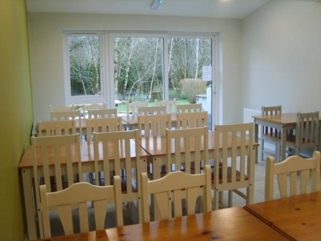 The Benwiskin Centre Ballaghnatrillick Exterior photo